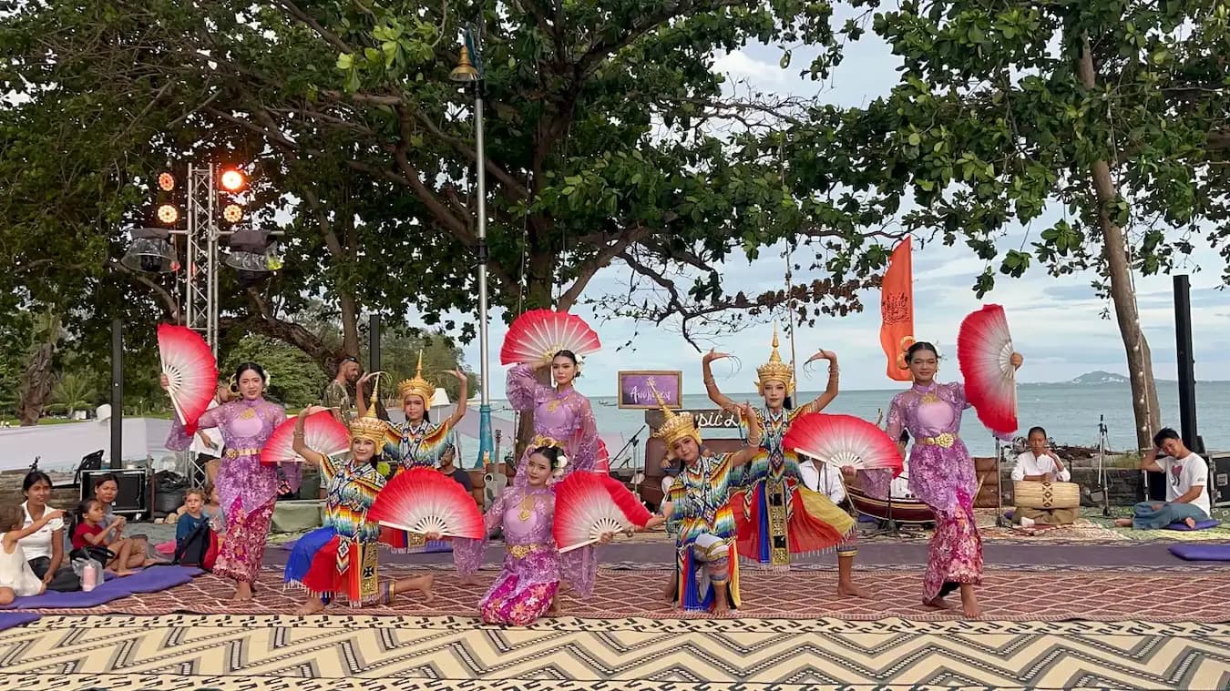 A moment from Music Lounge by the Sea at Awakenest.