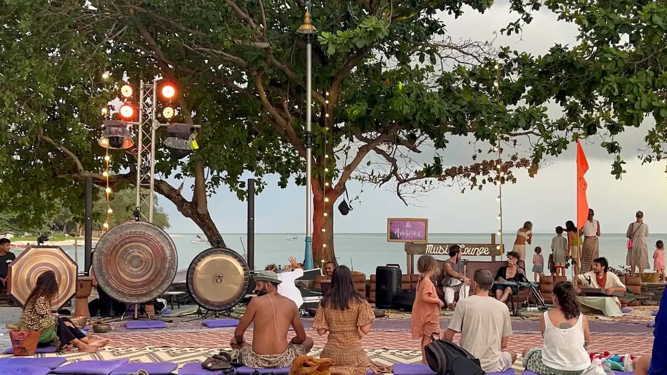 A moment from Music Lounge by the Sea at Awakenest.
