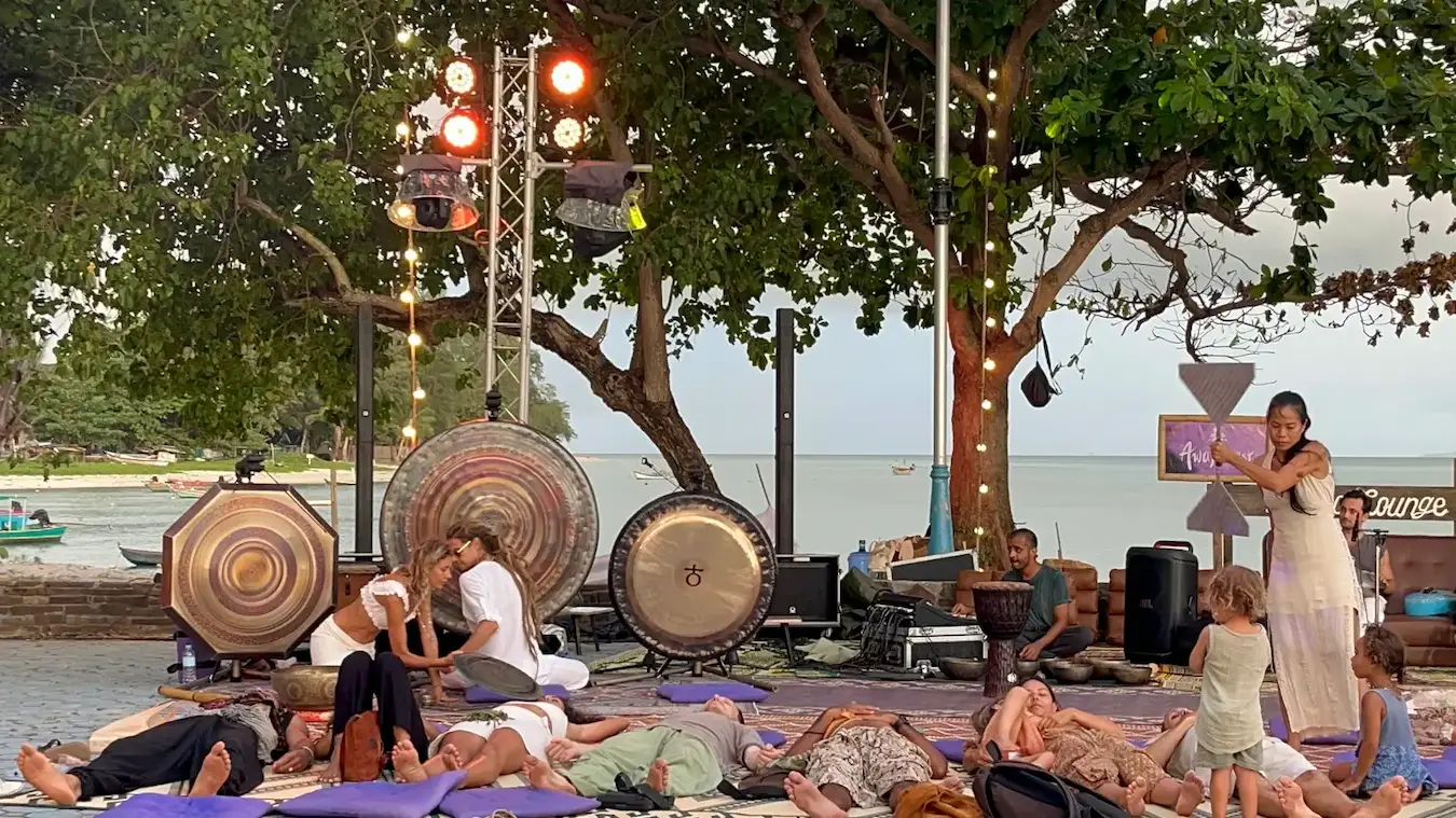 A moment from Music Lounge by the Sea at Awakenest.