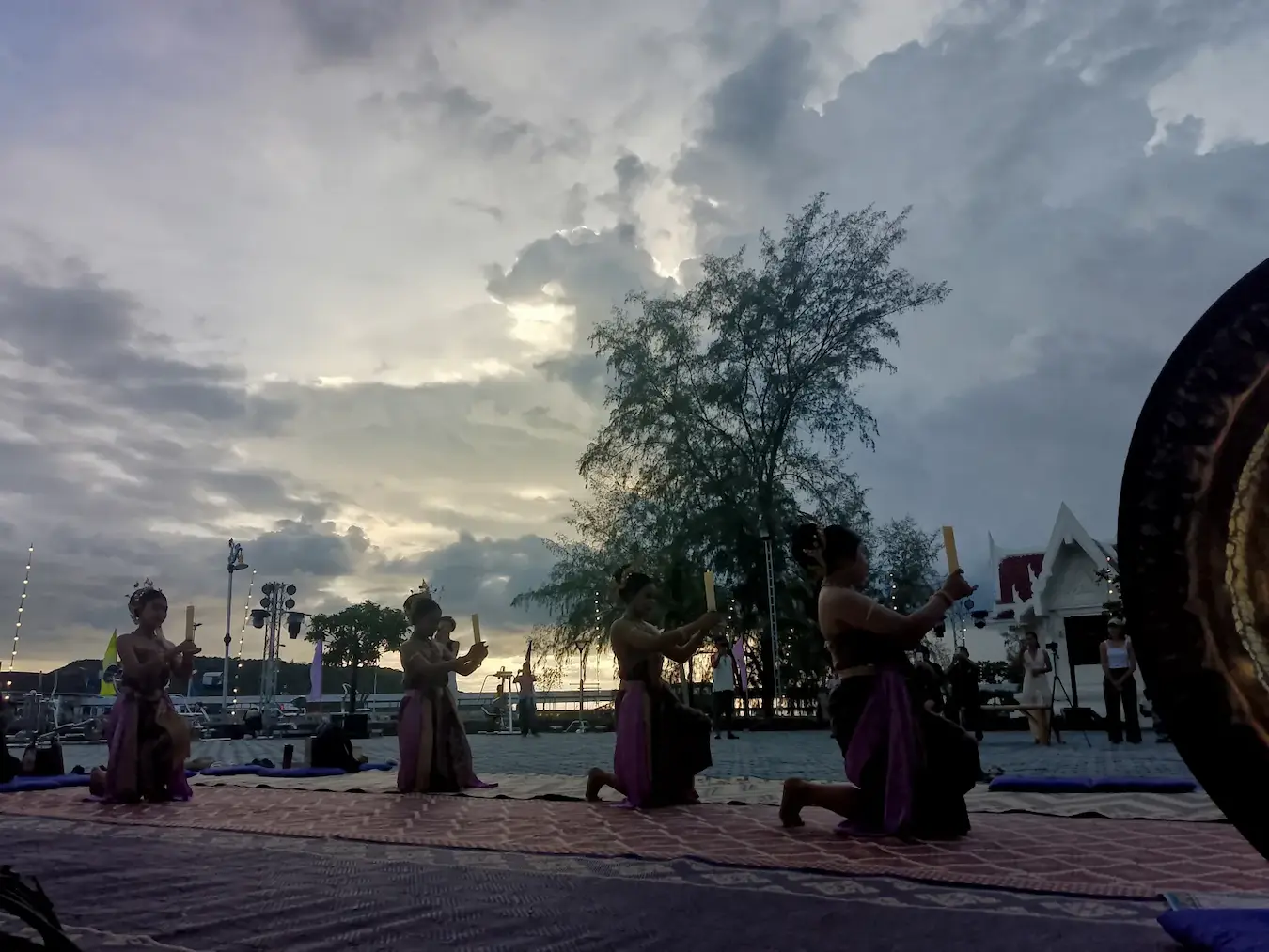 A moment from Music Lounge by the Sea at Awakenest.
