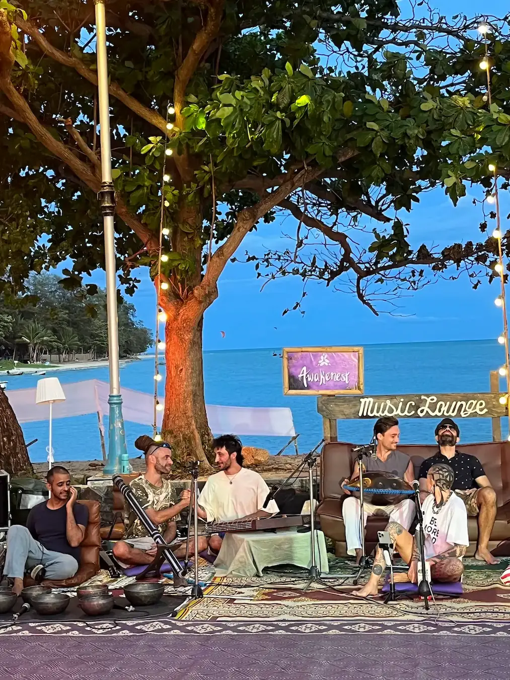 A moment from Music Lounge by the Sea at Awakenest.